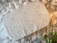 Load image into Gallery viewer, Casserole Cover