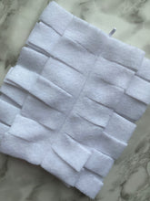 Load image into Gallery viewer, Cloth Duster