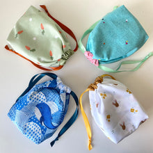 Load image into Gallery viewer, Cloth Easter Eggs
