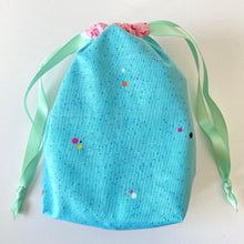 Load image into Gallery viewer, Cloth Easter Eggs
